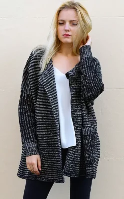 Brand new ???? CY Boutique Oversized Chunky Knit Cardigan In Black And Dark Grey ????
