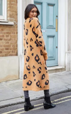 Flash Sale ???? Liquorish Animal Pattern Longline Cardigan In Brown ???? -Aftershock London Shop unnamed file 648